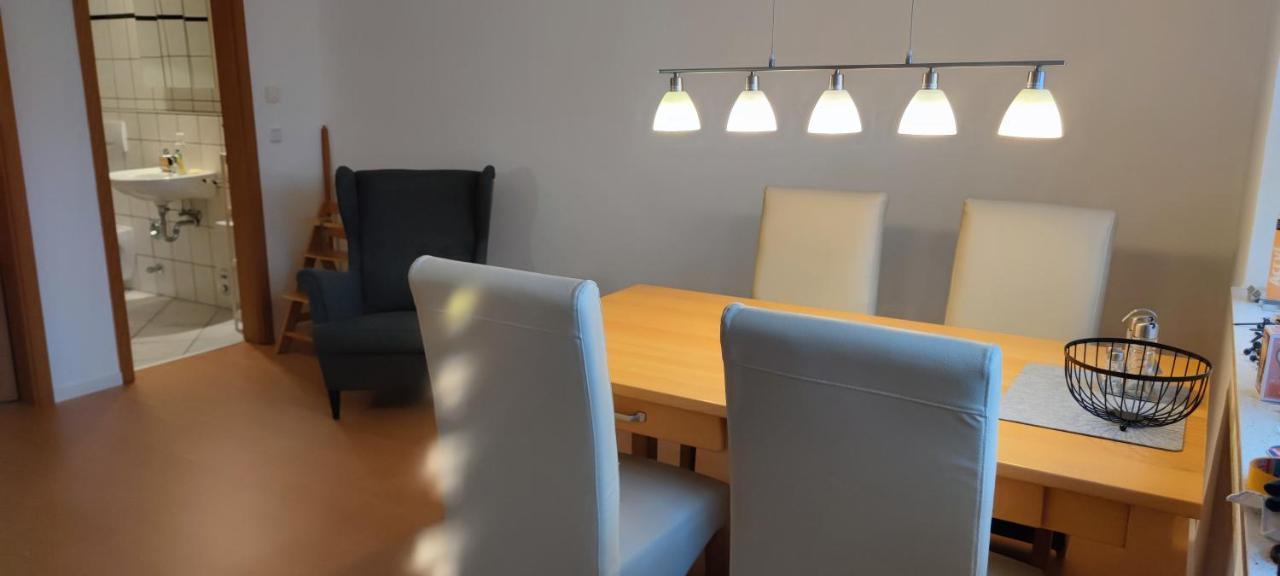 Moderne Lindlar, Dorf- Und Waldnah, Gratis W-lan, Nr