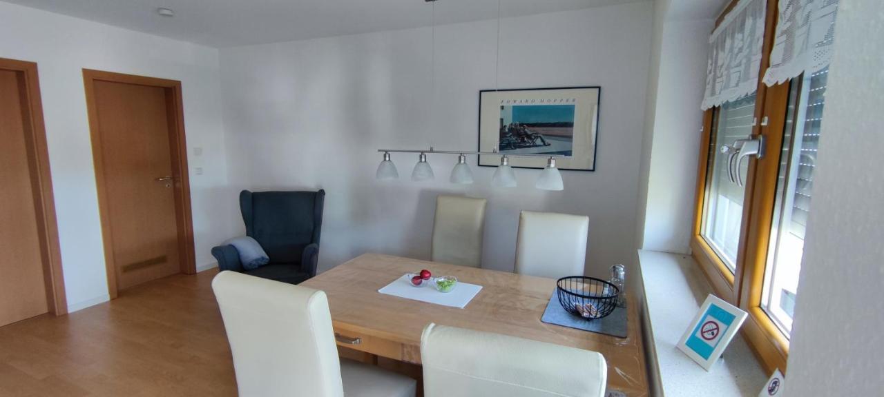 Moderne Lindlar, Dorf- Und Waldnah, Gratis W-lan, Nr Apartment *